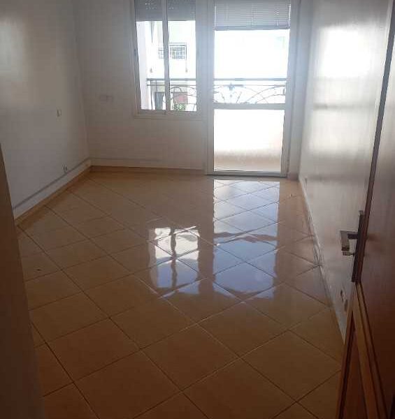Bureau 140m2 à abdmoumen